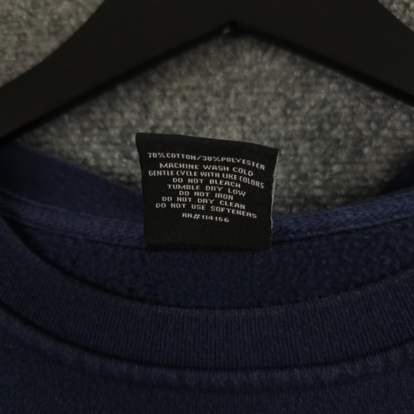 West Virginia Mountaineers Sweatshirt Mens Medium Blue Embroidered Colosseum - Picture 4 of 14